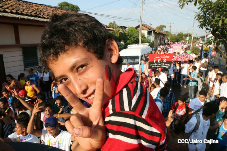 Pueblo de Le&oacute;n conmemora el 37 Aniversario de los H&eacute;roes y M&aacute;rtires de Veracruz